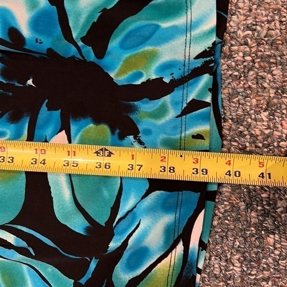 Bisou BISOU SLEEVELESS DRESS WITH ZIPPER BACK SIZE 18W - Picture 6 of 7